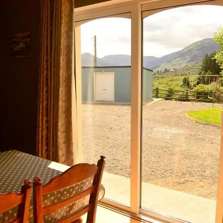 Black Valley * Killarney